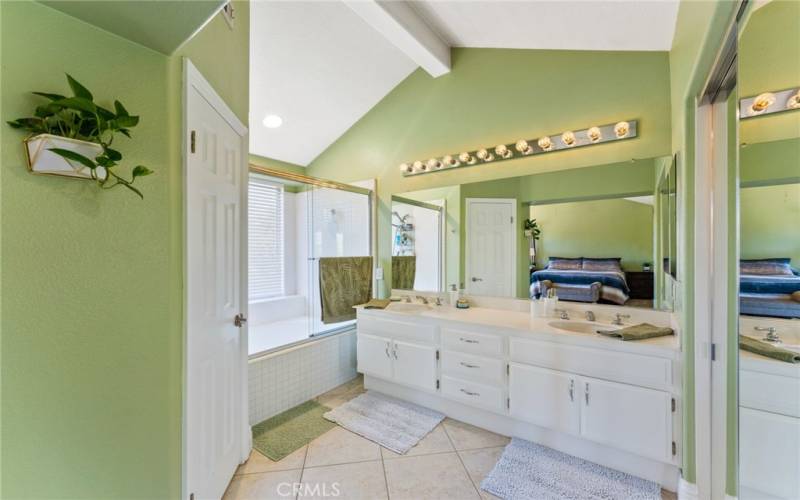 Well appointed Primary Bathroom with WALK IN CLOSET