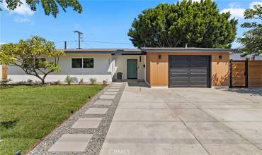 1219 E Vermont Avenue, Anaheim, California 92805, 3 Bedrooms Bedrooms, ,2 BathroomsBathrooms,Residential,Buy,1219 E Vermont Avenue,PW24168062