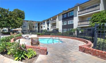 12200 Montecito Road B121, Seal Beach, California 90740, 1 Bedroom Bedrooms, ,1 BathroomBathrooms,Residential,Buy,12200 Montecito Road B121,OC24149043