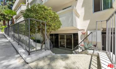 960 Larrabee Street 102, West Hollywood, California 90069, 2 Bedrooms Bedrooms, ,2 BathroomsBathrooms,Residential,Buy,960 Larrabee Street 102,24427797