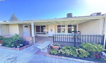 9054 Craydon Cir, San Ramon, California 94583, 1 Bedroom Bedrooms, ,1 BathroomBathrooms,Residential,Buy,9054 Craydon Cir,41069831