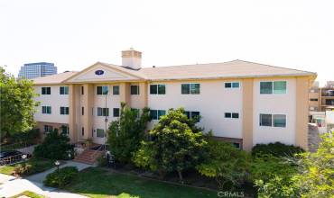 315 N Louise Street 204, Glendale, California 91206, 1 Bedroom Bedrooms, ,1 BathroomBathrooms,Residential,Buy,315 N Louise Street 204,DW24165844