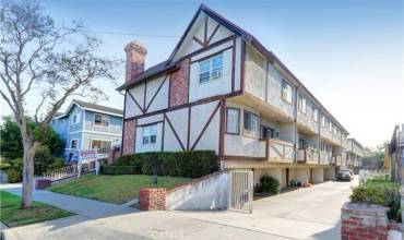 123 N Alhambra Avenue E, Monterey Park, California 91755, 3 Bedrooms Bedrooms, ,3 BathroomsBathrooms,Residential,Buy,123 N Alhambra Avenue E,WS24151047