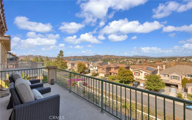 Balcony & Master room views