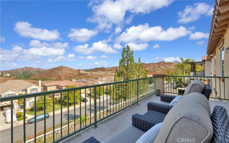 Balcony & Master room views