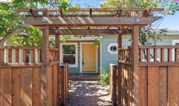 6101 Santa Cruz Ave, Richmond, California 94804, 3 Bedrooms Bedrooms, ,1 BathroomBathrooms,Residential,Buy,6101 Santa Cruz Ave,41069869