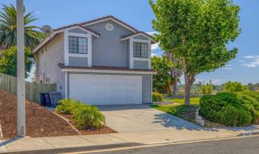 39528 Shadow View Ct, Temecula, California 92591, 4 Bedrooms Bedrooms, ,2 BathroomsBathrooms,Residential,Buy,39528 Shadow View Ct,240019003SD