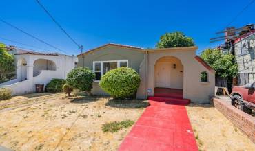 2981 School Street, Oakland, California 94602, 3 Bedrooms Bedrooms, ,1 BathroomBathrooms,Residential,Buy,2981 School Street,ML81976841