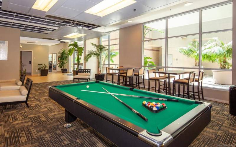 Shared common area rec room w/ billiards table