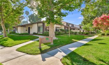 24771 Sand Wedge Lane, Valencia, California 91355, 4 Bedrooms Bedrooms, ,2 BathroomsBathrooms,Residential,Buy,24771 Sand Wedge Lane,SR24168904