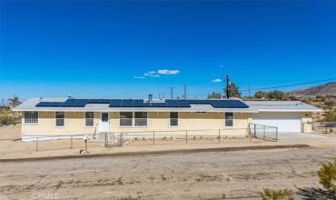 7479 Kellogg Avenue, 29 Palms, California 92277, 4 Bedrooms Bedrooms, ,2 BathroomsBathrooms,Residential,Buy,7479 Kellogg Avenue,JT24169193