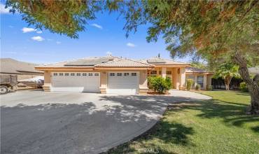 13808 Via La Madera, Bakersfield, California 93314, 4 Bedrooms Bedrooms, ,2 BathroomsBathrooms,Residential,Buy,13808 Via La Madera,SR24169435