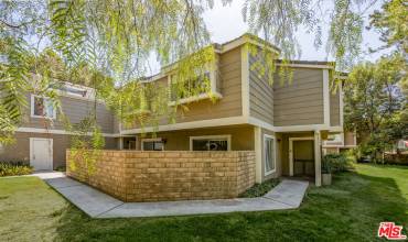 31313 The Old Road A, Castaic, California 91384, 3 Bedrooms Bedrooms, ,2 BathroomsBathrooms,Residential,Buy,31313 The Old Road A,24423419