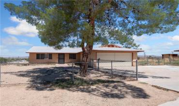 25616 Cheryle Street, Barstow, California 92311, 3 Bedrooms Bedrooms, ,2 BathroomsBathrooms,Residential,Buy,25616 Cheryle Street,HD24169664