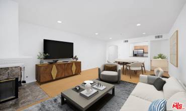 930 N Doheny Drive 206, West Hollywood, California 90069, 2 Bedrooms Bedrooms, ,2 BathroomsBathrooms,Residential Lease,Rent,930 N Doheny Drive 206,24428179