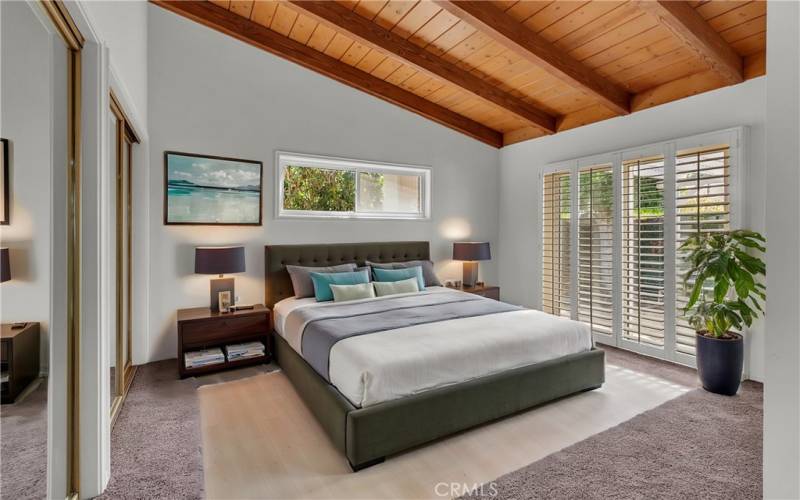 Virtually staged Masterbedroom.