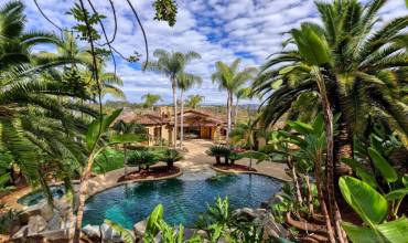 17185 Via Barranca Del Zorro, Rancho Santa Fe, California 92067, 5 Bedrooms Bedrooms, ,5 BathroomsBathrooms,Residential Lease,Rent,17185 Via Barranca Del Zorro,240019435SD