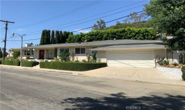 2390 Nalin Drive, Los Angeles, California 90077, 4 Bedrooms Bedrooms, ,2 BathroomsBathrooms,Residential Lease,Rent,2390 Nalin Drive,SR24159554