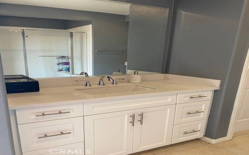 Secondary vanity in the master bathroom.