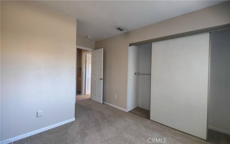 3rd bedroom closet