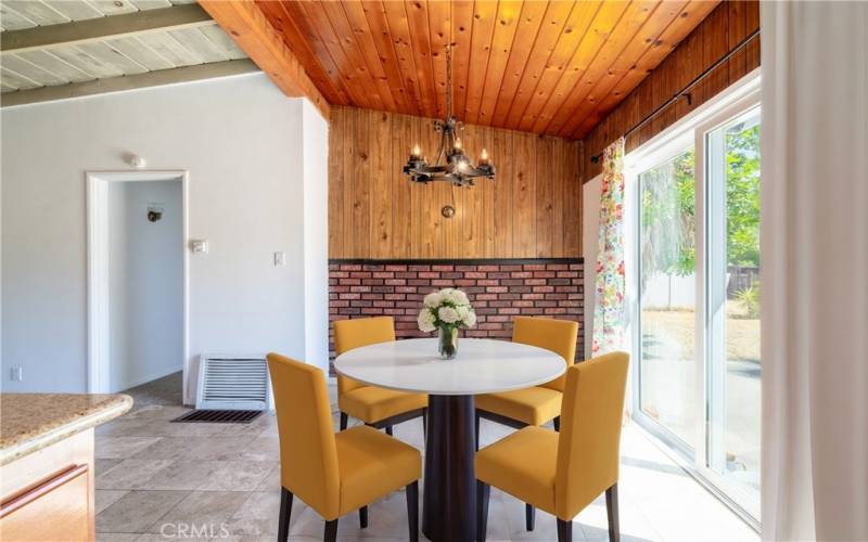 Dining area in kitchen