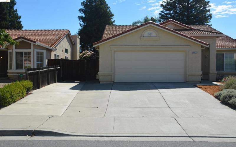 Extra Wide Driveway