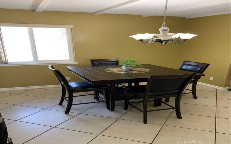 dining area off kitchen