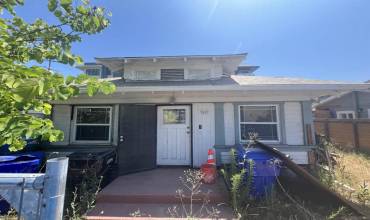 3057 Walton Pl, San Diego, California 92116, 3 Bedrooms Bedrooms, ,1 BathroomBathrooms,Residential,Buy,3057 Walton Pl,240019489SD