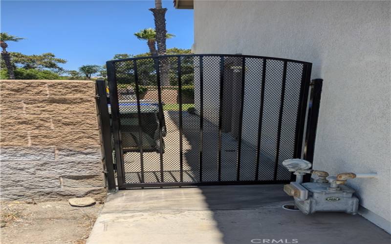 Gated Side Yard