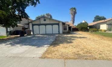 1200 Adelaide Avenue, Bakersfield, California 93307, 3 Bedrooms Bedrooms, ,2 BathroomsBathrooms,Residential,Buy,1200 Adelaide Avenue,ML81977109