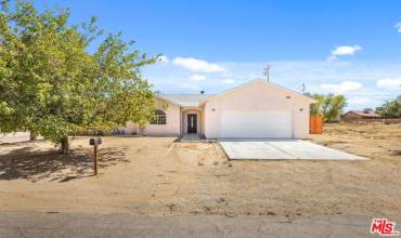 8912 Bay Avenue, California City, California 93505, 4 Bedrooms Bedrooms, ,2 BathroomsBathrooms,Residential,Buy,8912 Bay Avenue,24429005