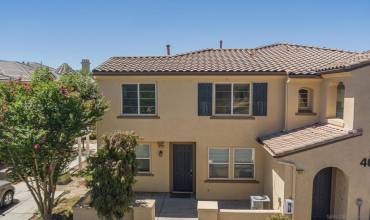 1800 E Lakeshore Drive 412, Lake Elsinore, California 92530, 3 Bedrooms Bedrooms, ,2 BathroomsBathrooms,Residential,Buy,1800 E Lakeshore Drive 412,240018965SD