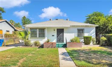 832 W 27th Street, San Bernardino, California 92405, 2 Bedrooms Bedrooms, ,1 BathroomBathrooms,Residential,Buy,832 W 27th Street,HD24170685