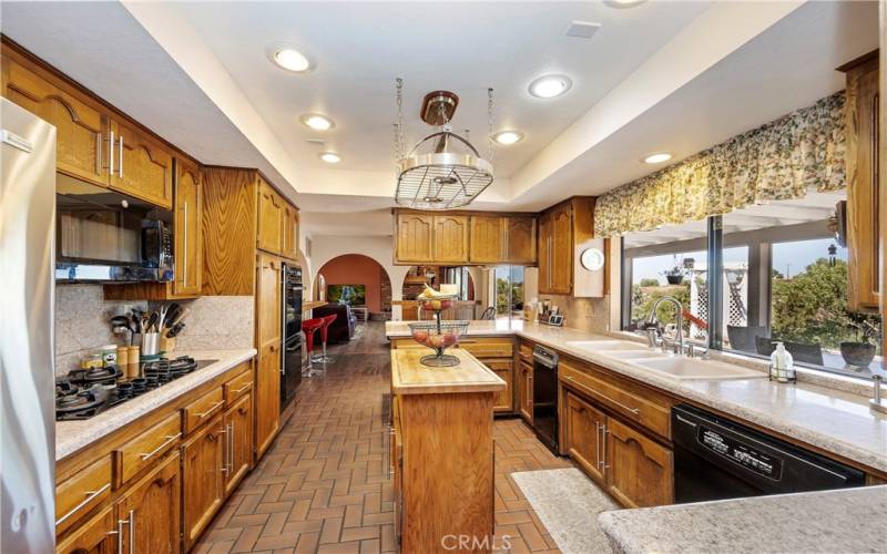 Kitchen with island