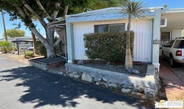 18801 Roberts Road 51, Desert Hot Springs, California 92241, 2 Bedrooms Bedrooms, ,Manufactured In Park,Buy,18801 Roberts Road 51,24426333