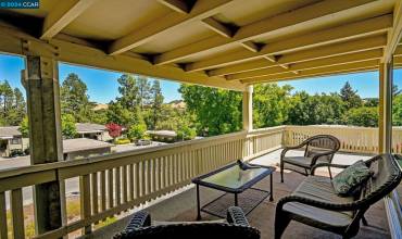 1500 Rockledge Ln 7, Walnut Creek, California 94595, 2 Bedrooms Bedrooms, ,1 BathroomBathrooms,Residential,Buy,1500 Rockledge Ln 7,41069544