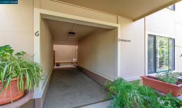 1426 Rockledge Lane 8, Walnut Creek, California 94595, 2 Bedrooms Bedrooms, ,2 BathroomsBathrooms,Residential,Buy,1426 Rockledge Lane 8,41070224