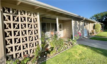 1271 Kenwood Road 163E, Seal Beach, California 90740, 1 Bedroom Bedrooms, ,1 BathroomBathrooms,Residential,Buy,1271 Kenwood Road 163E,PW24154923