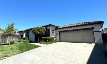 510 Vineland Marina Court, Fairfield, California 94534, 3 Bedrooms Bedrooms, ,2 BathroomsBathrooms,Residential,Buy,510 Vineland Marina Court,ML81977214