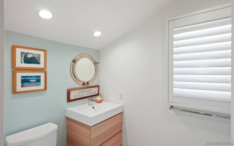 Upstairs bathroom in guesthouse