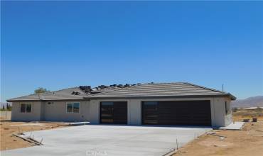 18363 Fresno Street, Hesperia, California 92345, 4 Bedrooms Bedrooms, ,2 BathroomsBathrooms,Residential,Buy,18363 Fresno Street,IV24171231