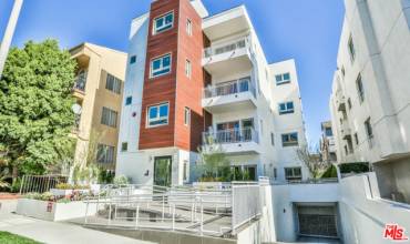 1424 S Bentley Avenue 301, Los Angeles, California 90025, 2 Bedrooms Bedrooms, ,2 BathroomsBathrooms,Residential Lease,Rent,1424 S Bentley Avenue 301,24429453