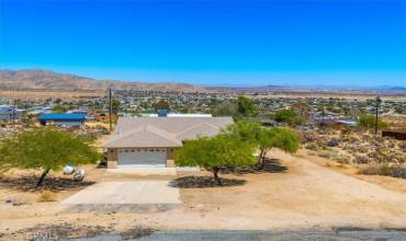 61850 Alta Vista Drive, Joshua Tree, California 92252, 3 Bedrooms Bedrooms, ,2 BathroomsBathrooms,Residential,Buy,61850 Alta Vista Drive,JT24171577