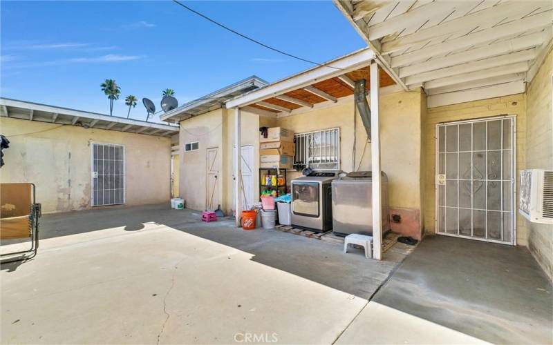 Patio/Laundry Area