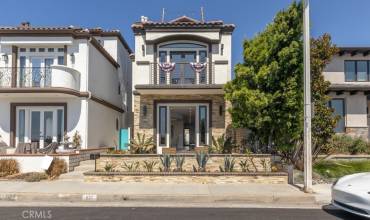 831 Frankfort Avenue, Huntington Beach, California 92648, 3 Bedrooms Bedrooms, ,1 BathroomBathrooms,Residential Lease,Rent,831 Frankfort Avenue,PW24171473