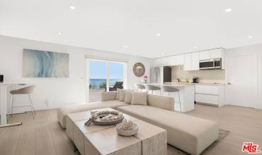 20747 Pacific Coast Highway 14, Malibu, California 90265, 1 Bedroom Bedrooms, ,1 BathroomBathrooms,Residential Lease,Rent,20747 Pacific Coast Highway 14,24429145