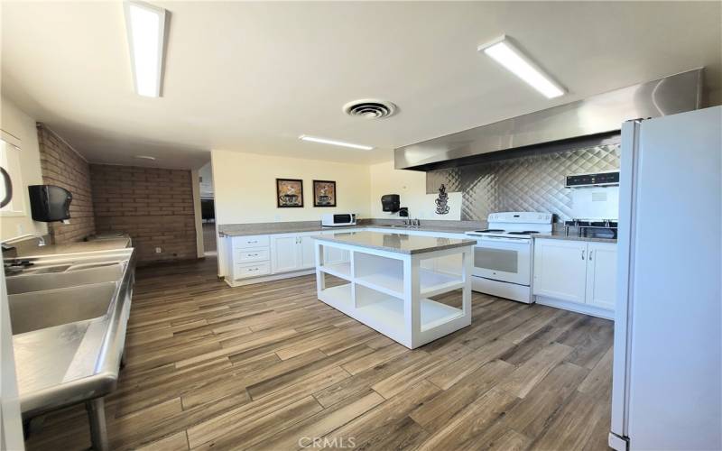 Spacious Gourmet kitchen in clubhouse