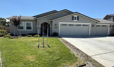 1101 Pearl Drive, Los Banos, California 93635, 4 Bedrooms Bedrooms, ,2 BathroomsBathrooms,Residential,Buy,1101 Pearl Drive,ML81977326