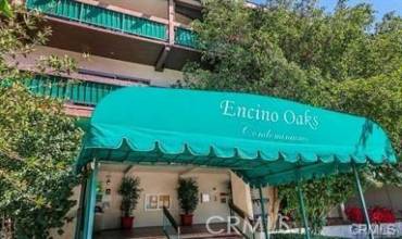 5460 White Oak Avenue F202, Encino, California 91316, 2 Bedrooms Bedrooms, ,2 BathroomsBathrooms,Residential Lease,Rent,5460 White Oak Avenue F202,SR24172229