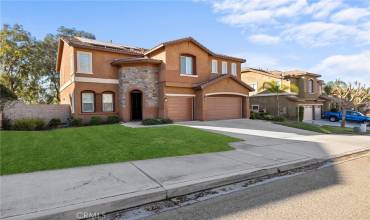 Lovely Curb Appeal at 29163 Lakeview Ln.